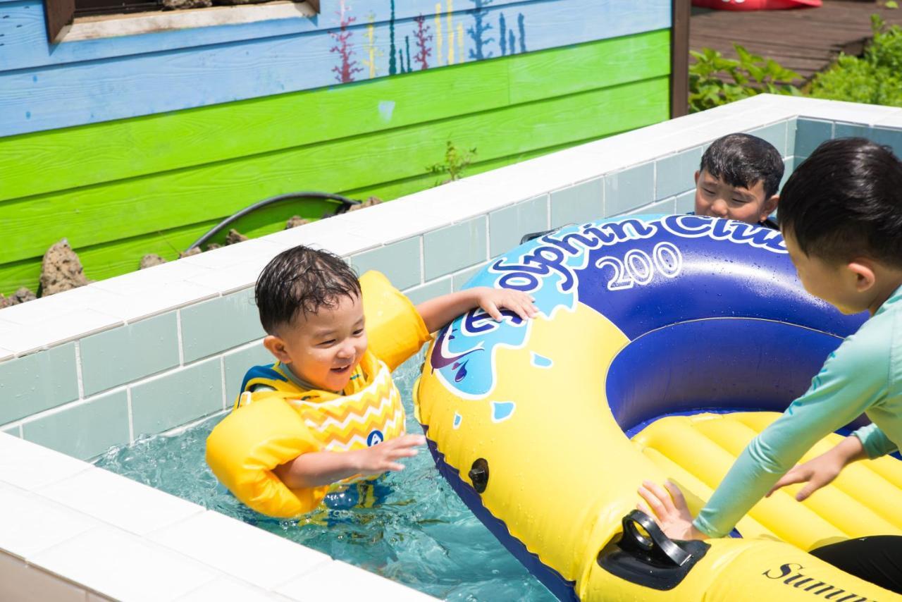Jeju Sunflower Pension Seogwipo Bagian luar foto